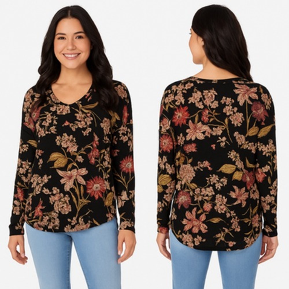 NWT Well Worn Women Black Rustic Fall Floral Viscose Blend V-Neck Top Medium